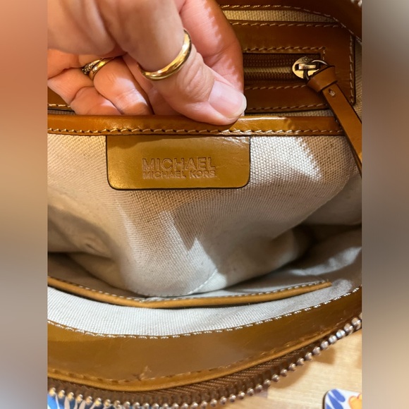 Michael Kors Bag - Picture 14 of 15